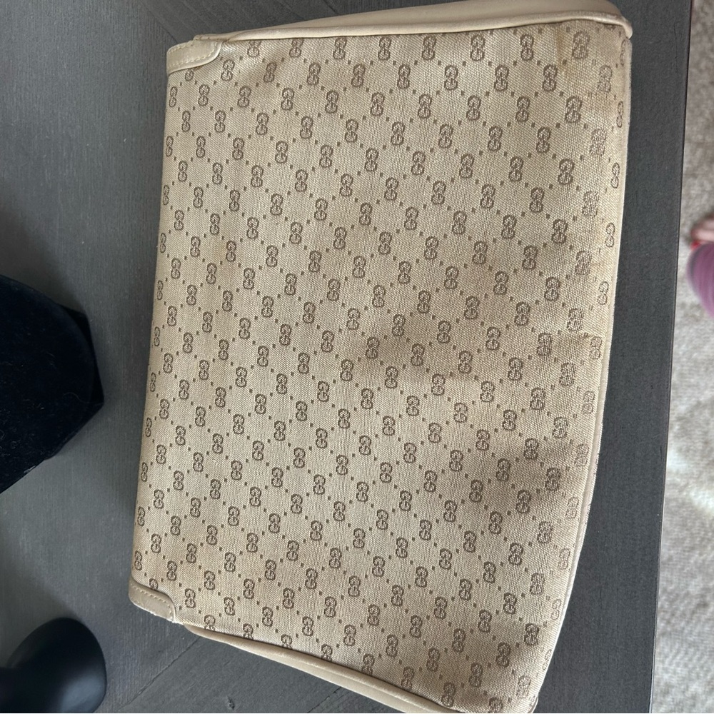 Gucci Elegant Cream Designer Women's Bag - Picture 3 of 6